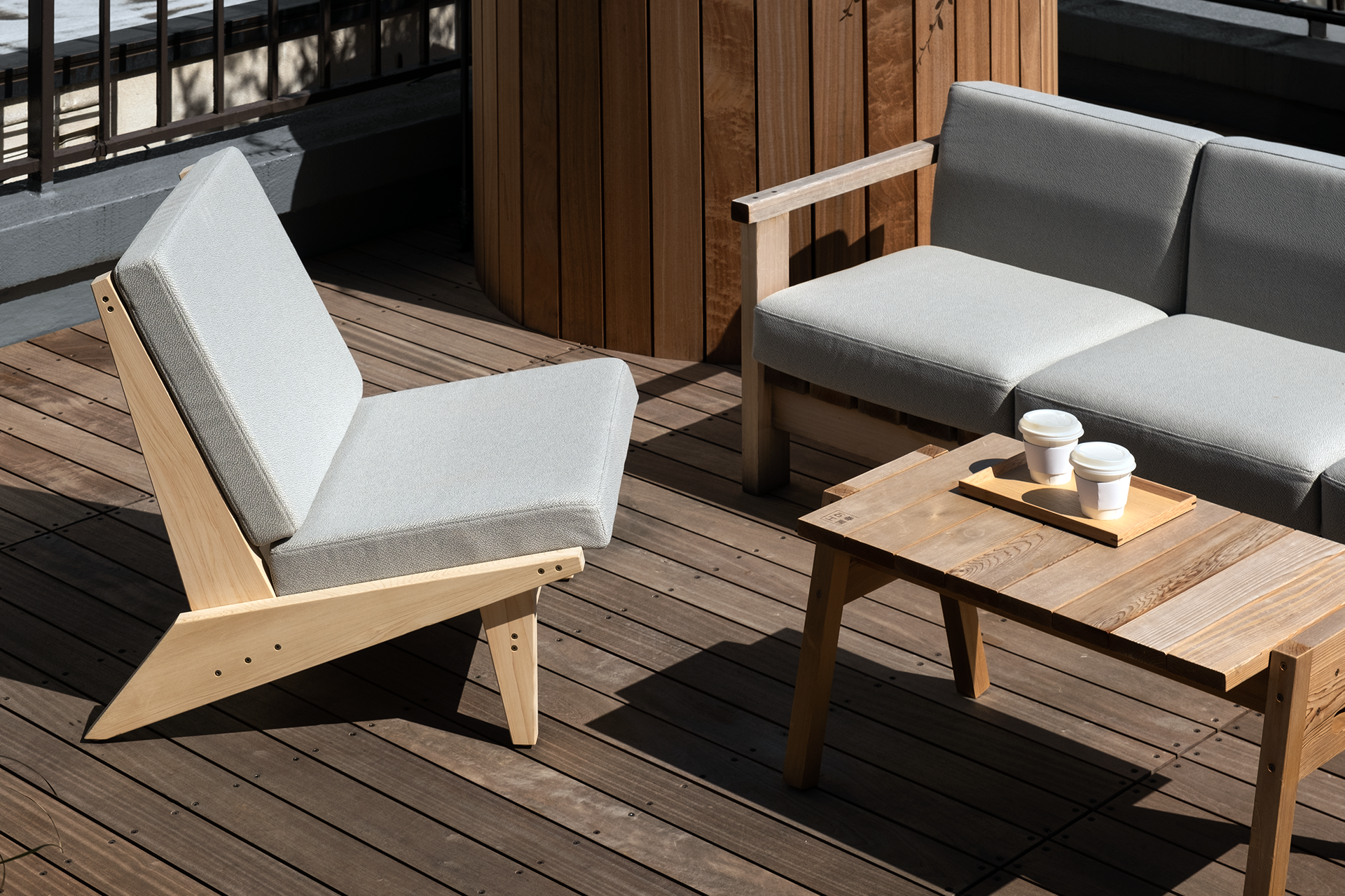 105° LOUNGE CHAIR OUTDOOR - the Originals