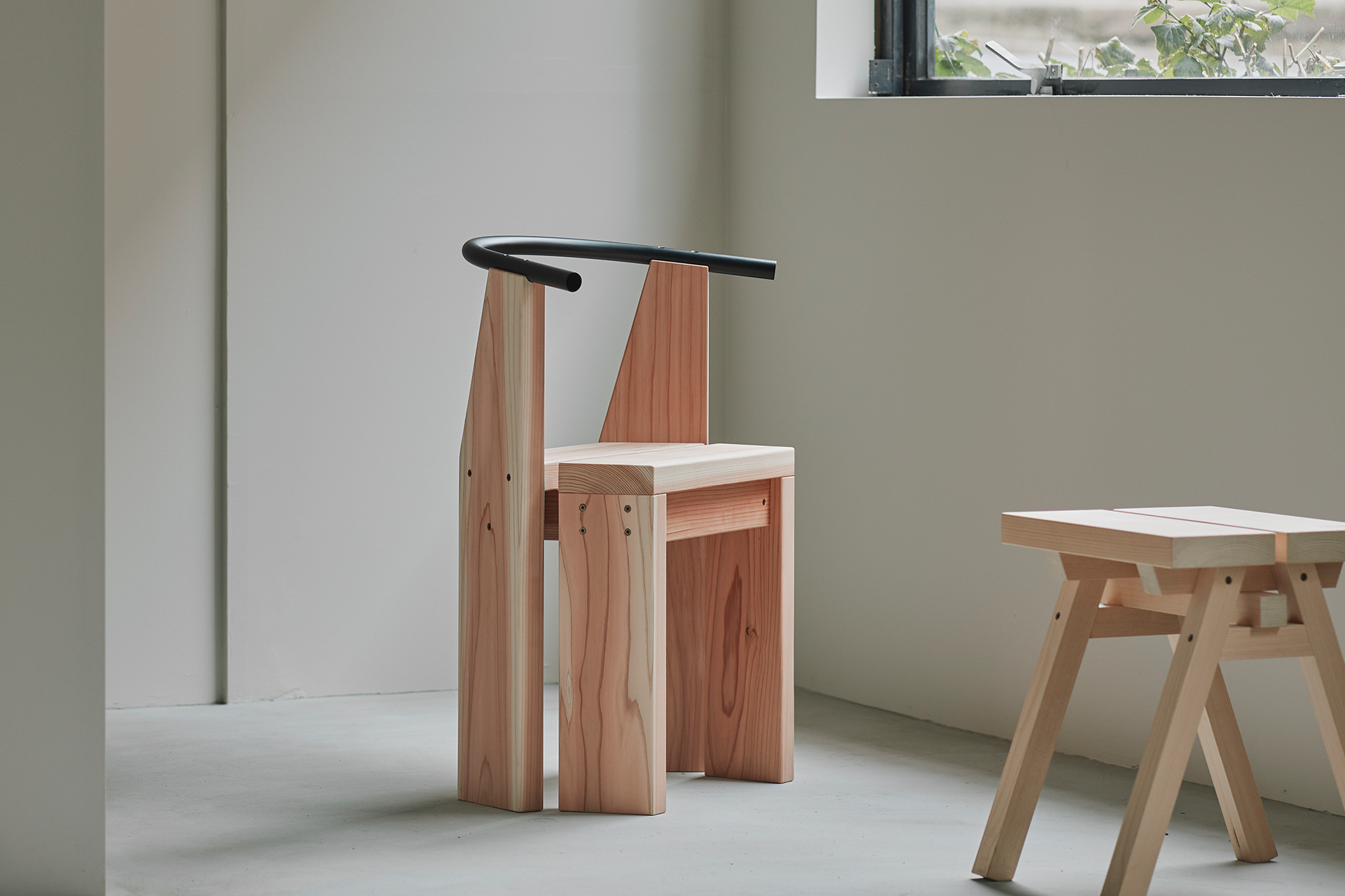 HIROI CHAIR