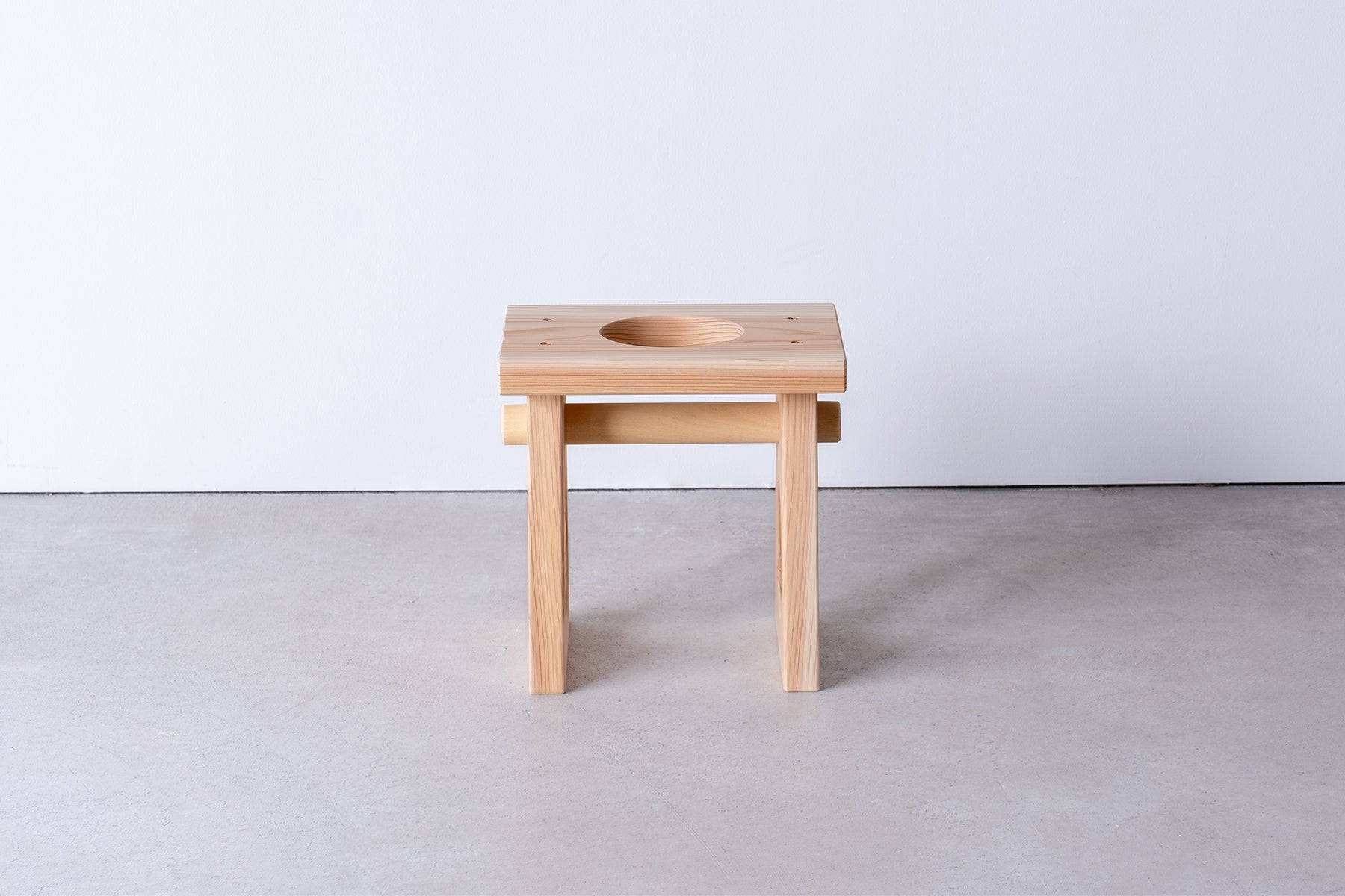 ISHINOMAKI KID STOOL - woset
