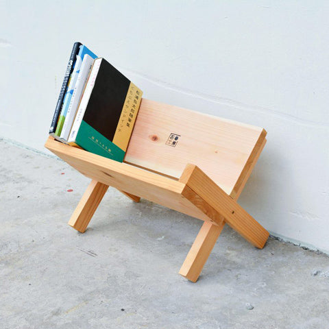 IKS BOOKSTAND
