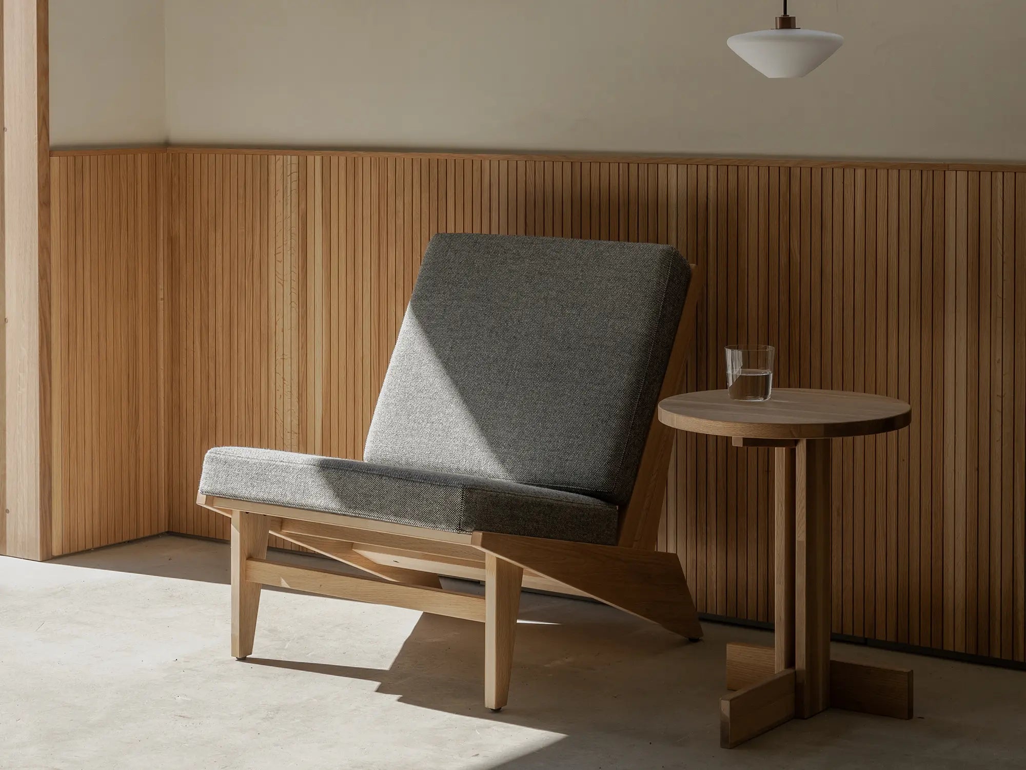 スキャンティーク LORRIE LOUNGE CHAIR ラウンジチェア LORRIE LOUNGE CHAIR | Chair - Living - Scanteak Singapore