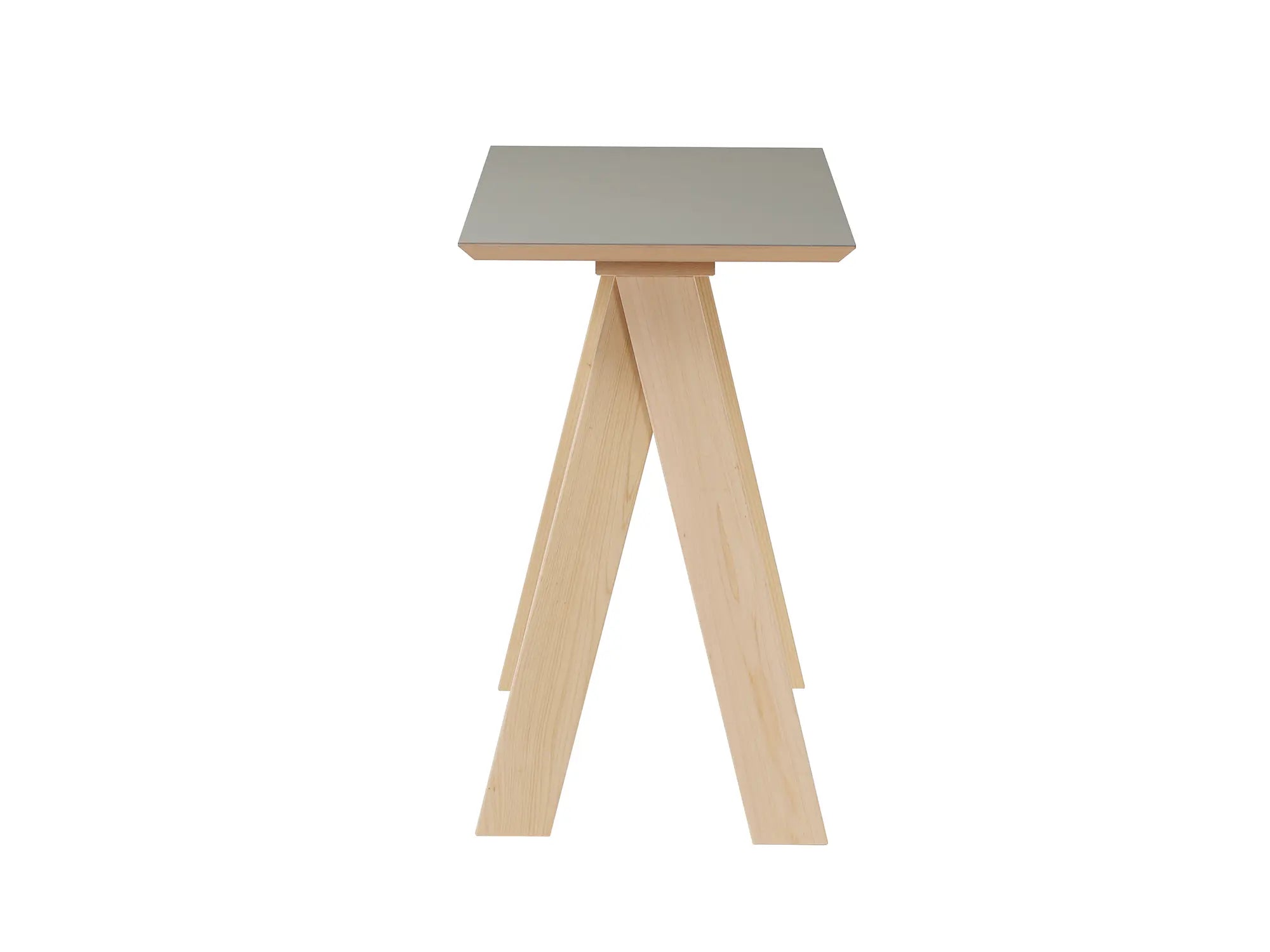 AA DESK