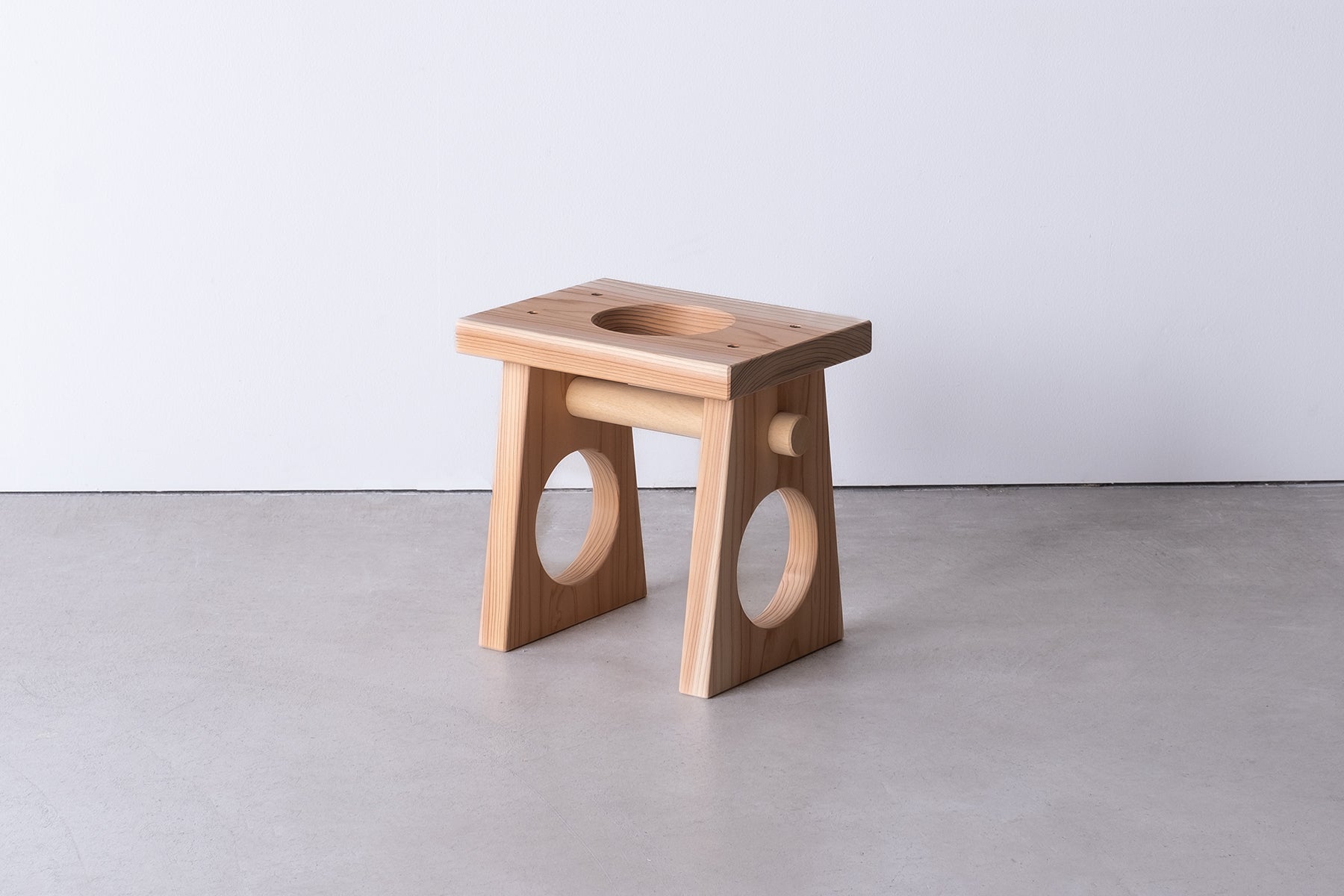 ISHINOMAKI KID STOOL - woset